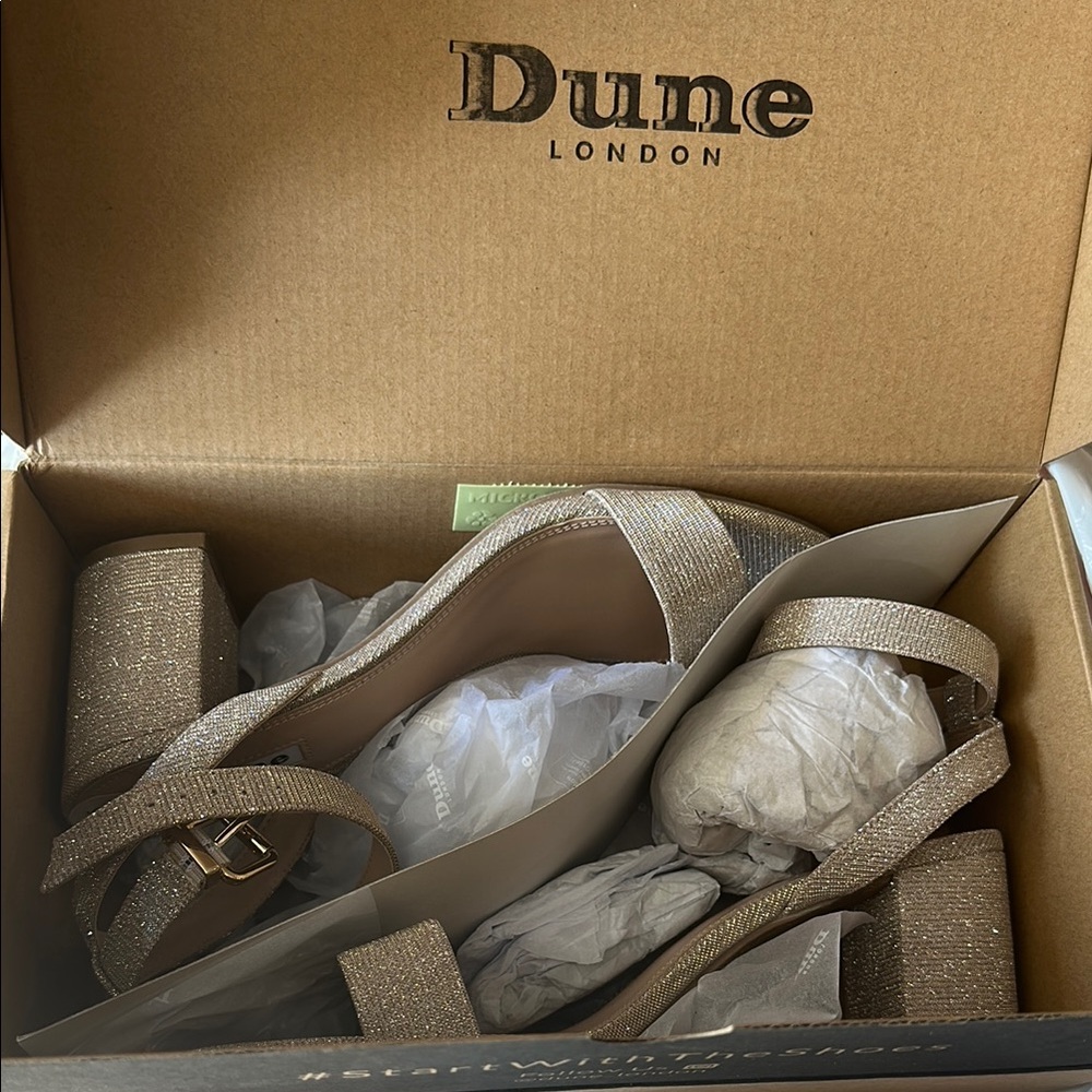 NWT Dune London Gold Heels